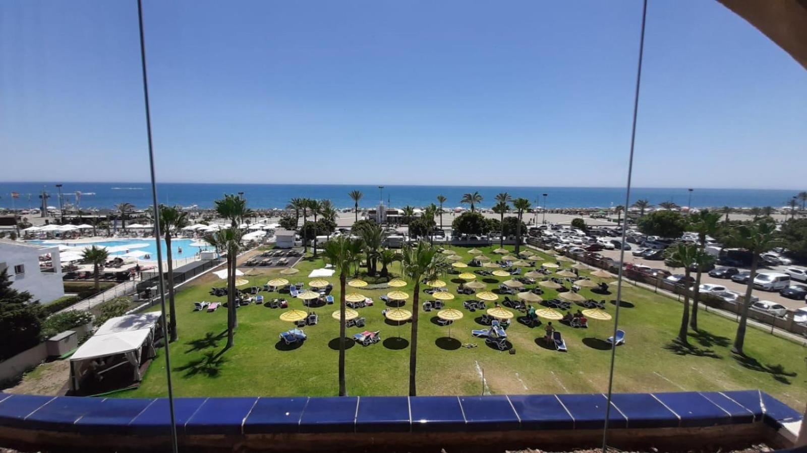 Apartamento Frente Al Mar En Torremolinos, Malaga Exterior photo